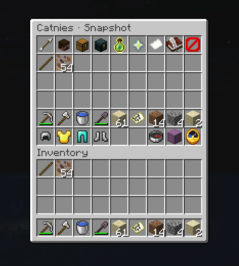 Snapshot details GUI showing saved inventory items and equipment